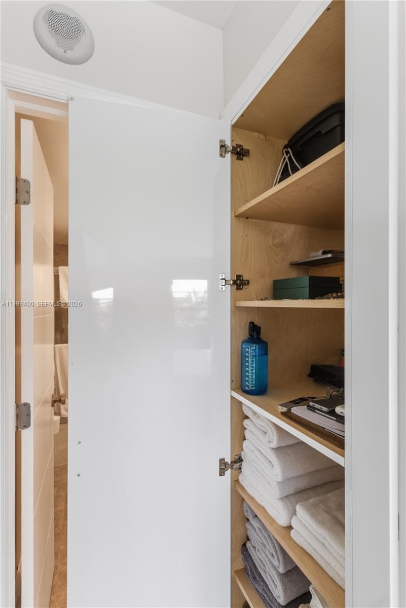 ESSEX TOWER · #407 in Fort Lauderdale - Photo 29