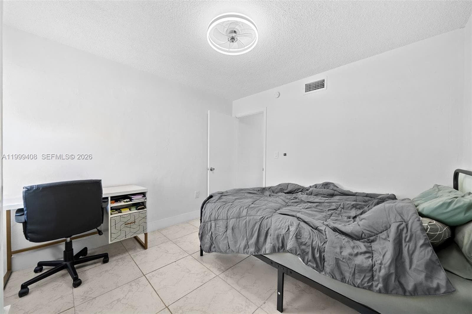 FIFTH AVENUE CONDOMINIUM · #6 in Miami - Photo 12