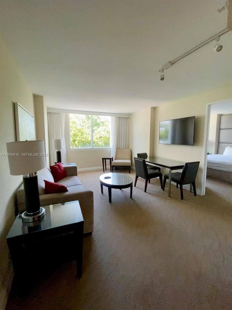 Gallery One · #309 in Fort Lauderdale - Photo 13