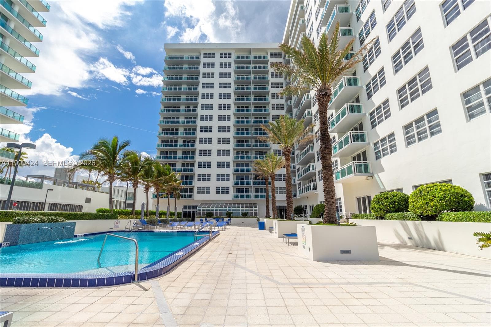 THE COLLINS CONDO · #1002 in Miami Beach - Photo 37