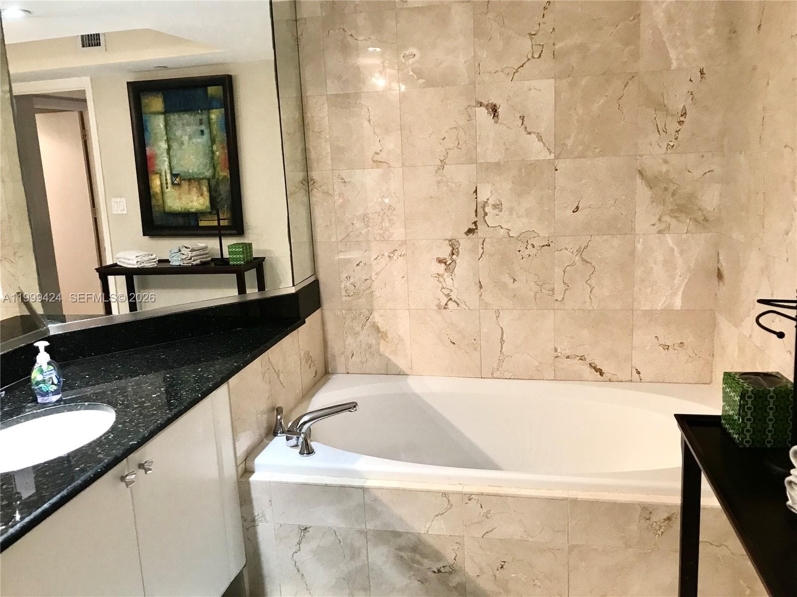 THE COLLINS CONDO · #1002 in Miami Beach - Photo 21