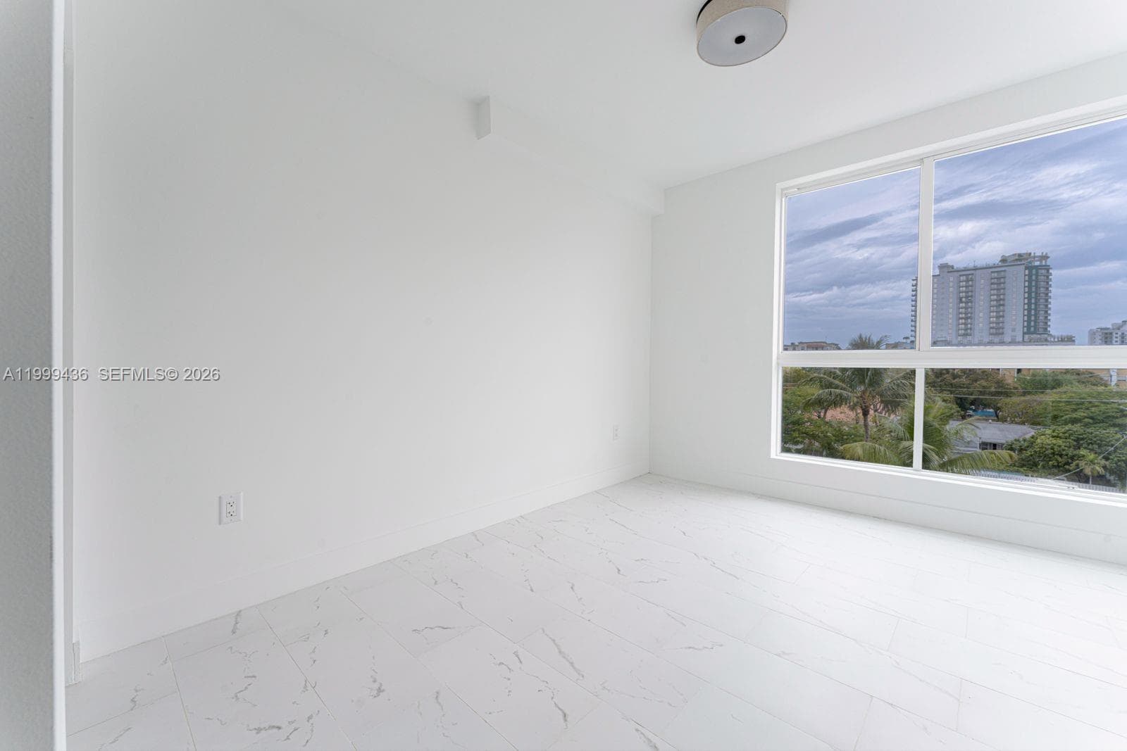 Residence On Monroe · #409 in Hollywood - Photo 10