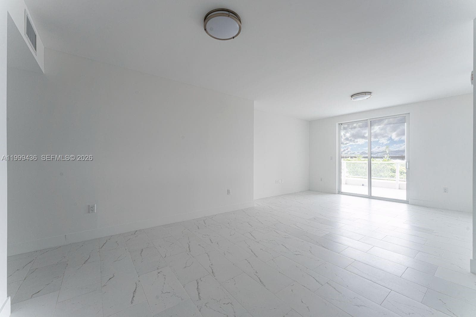 Residence On Monroe · #409 in Hollywood - Photo 14