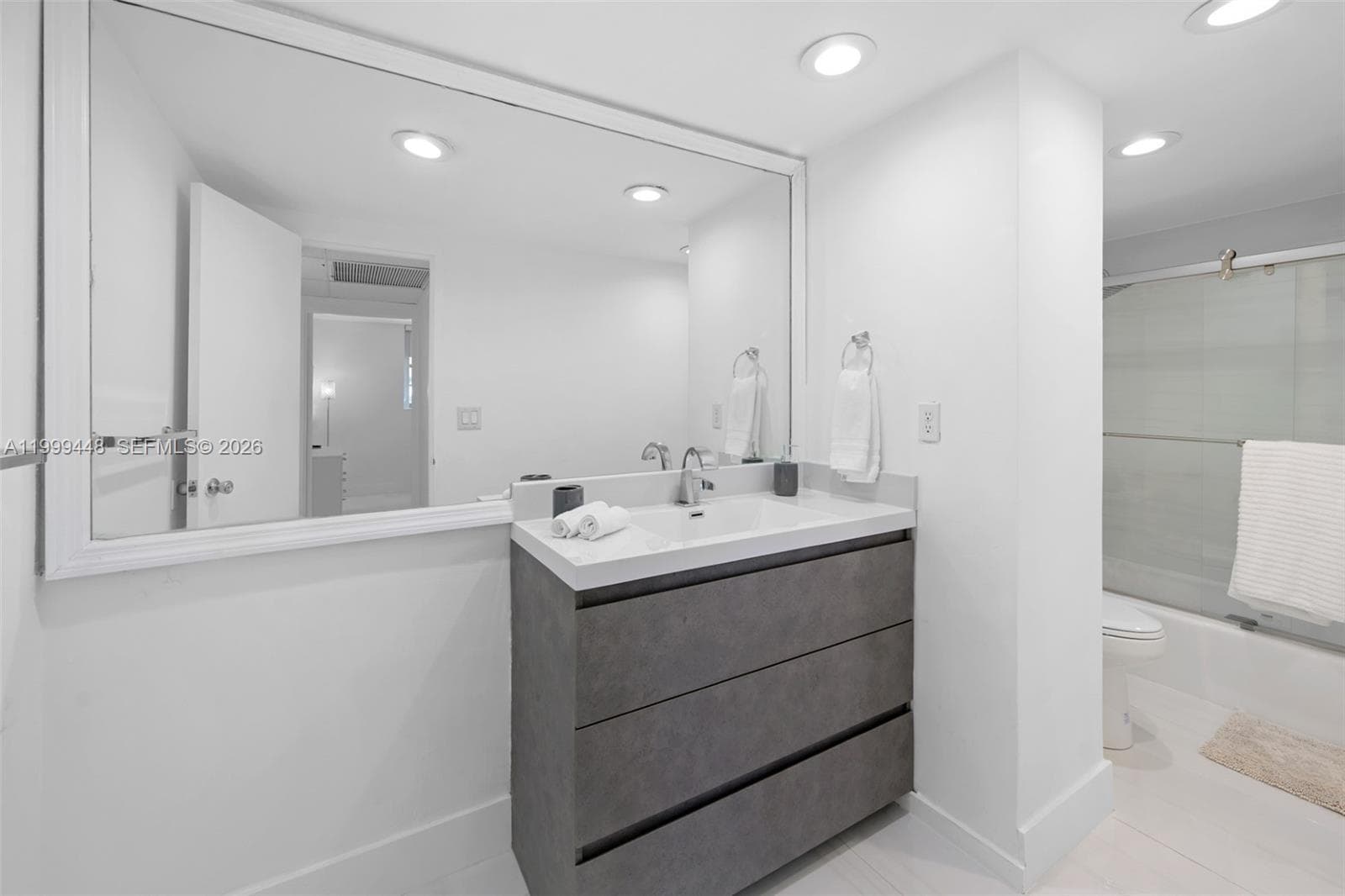 Sian Ocean Residences · #15B in Hollywood - Photo 14