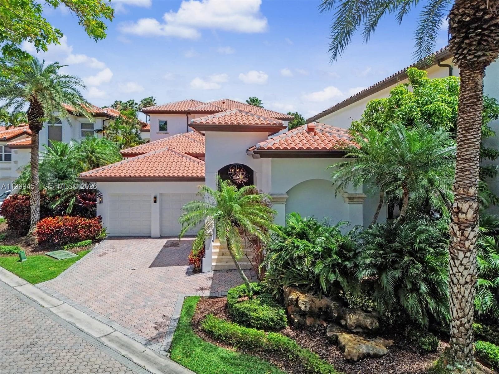 13689 Deering Bay Dr photo 3