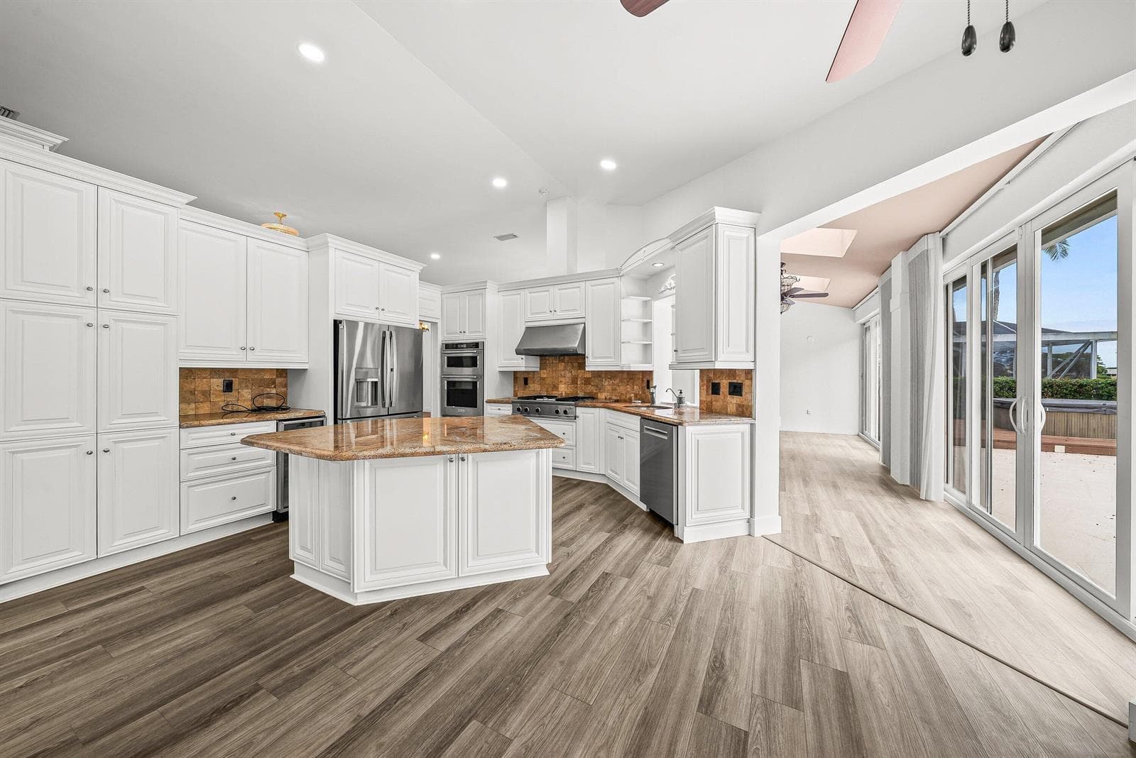230 Kitchen
