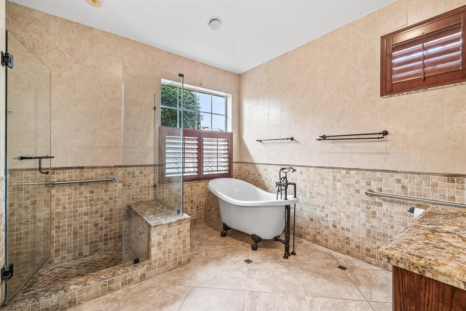230 primary bathroom2
