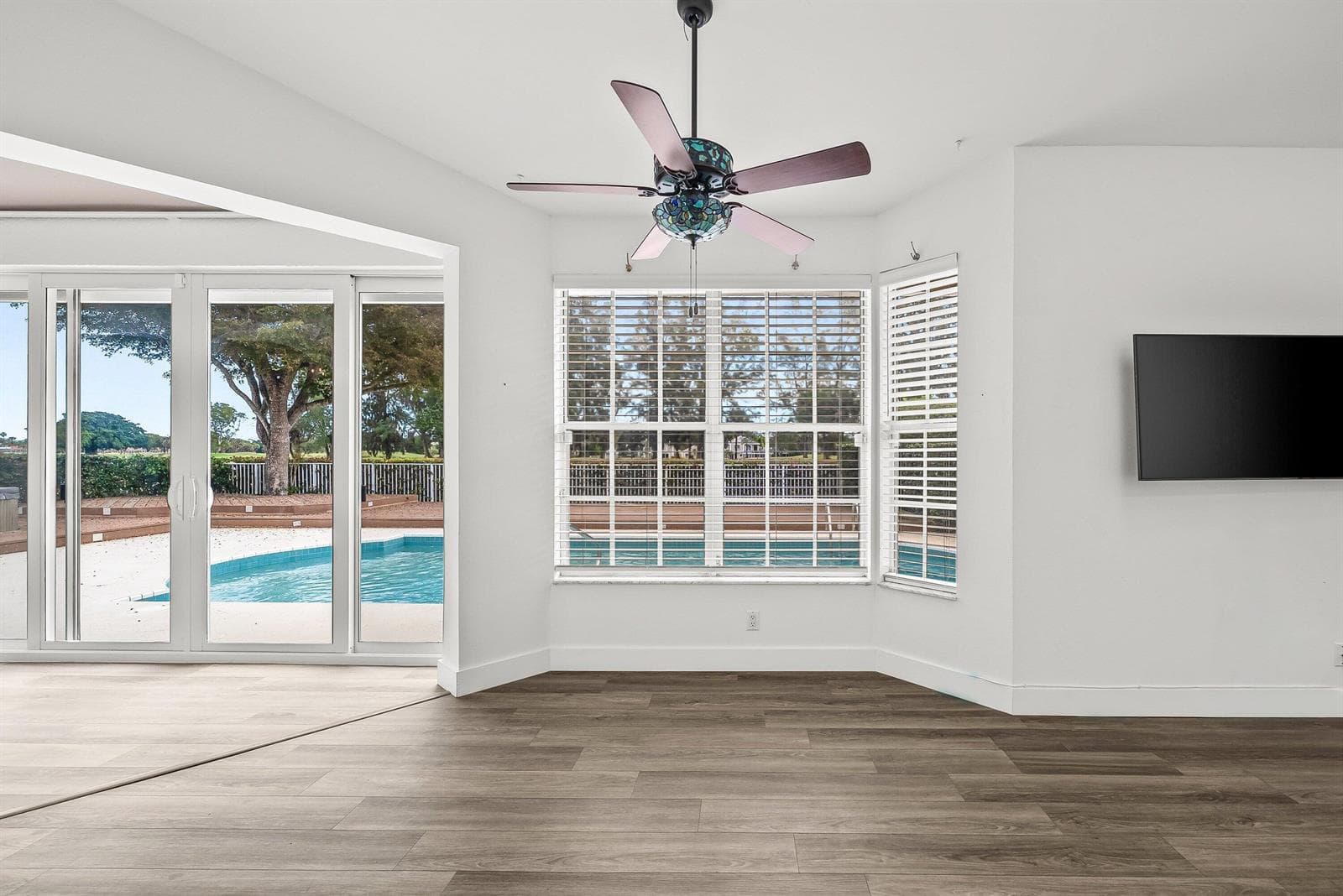 230 Family room