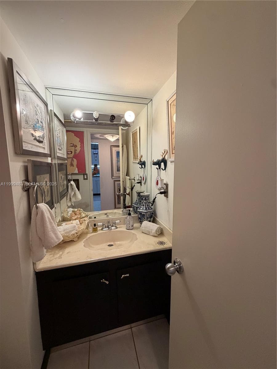 Biscayne Cove · #505 in Aventura - Photo 16