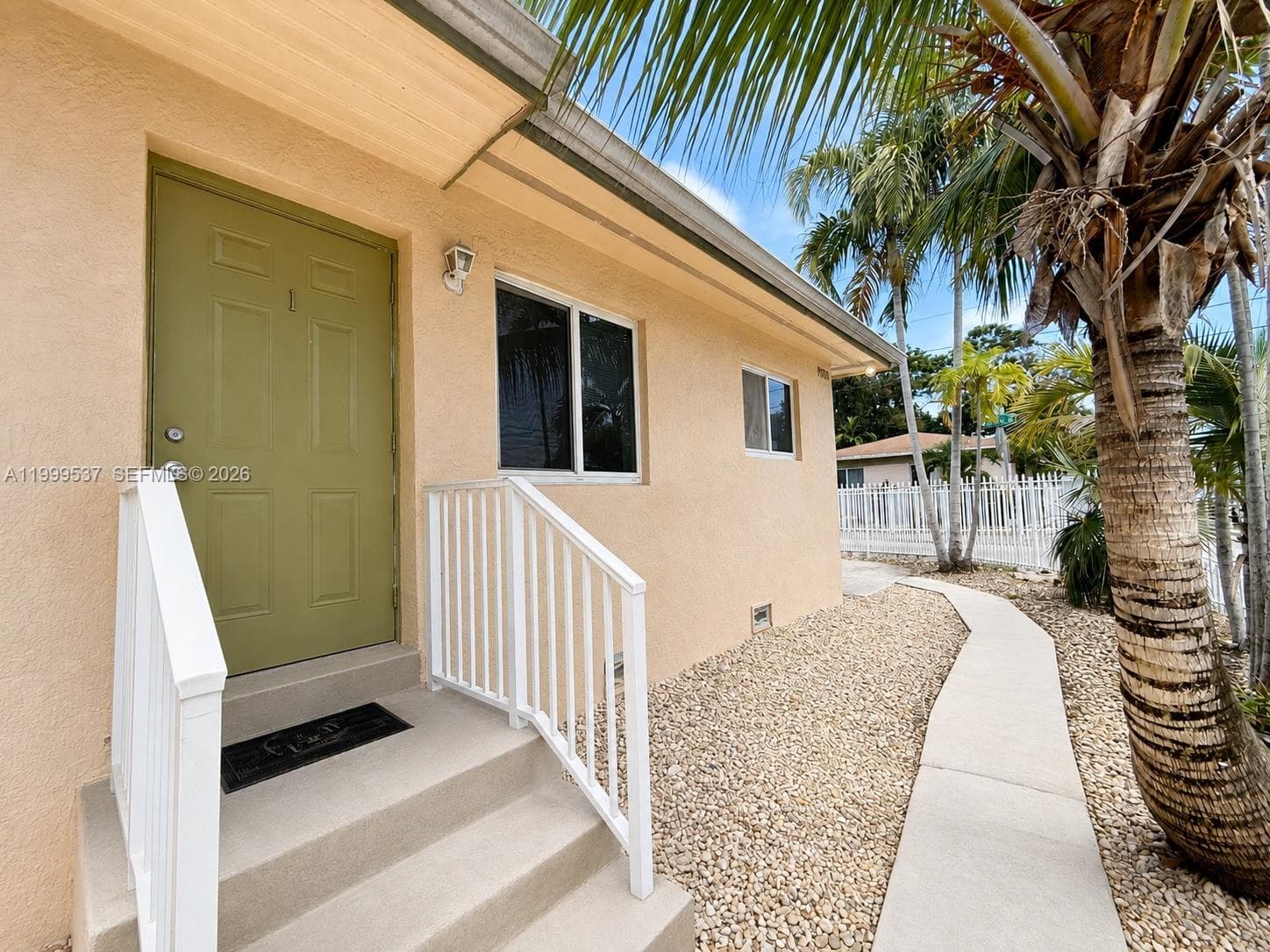 COMMERCIAL CENTER · #1 in Miami - Photo 13