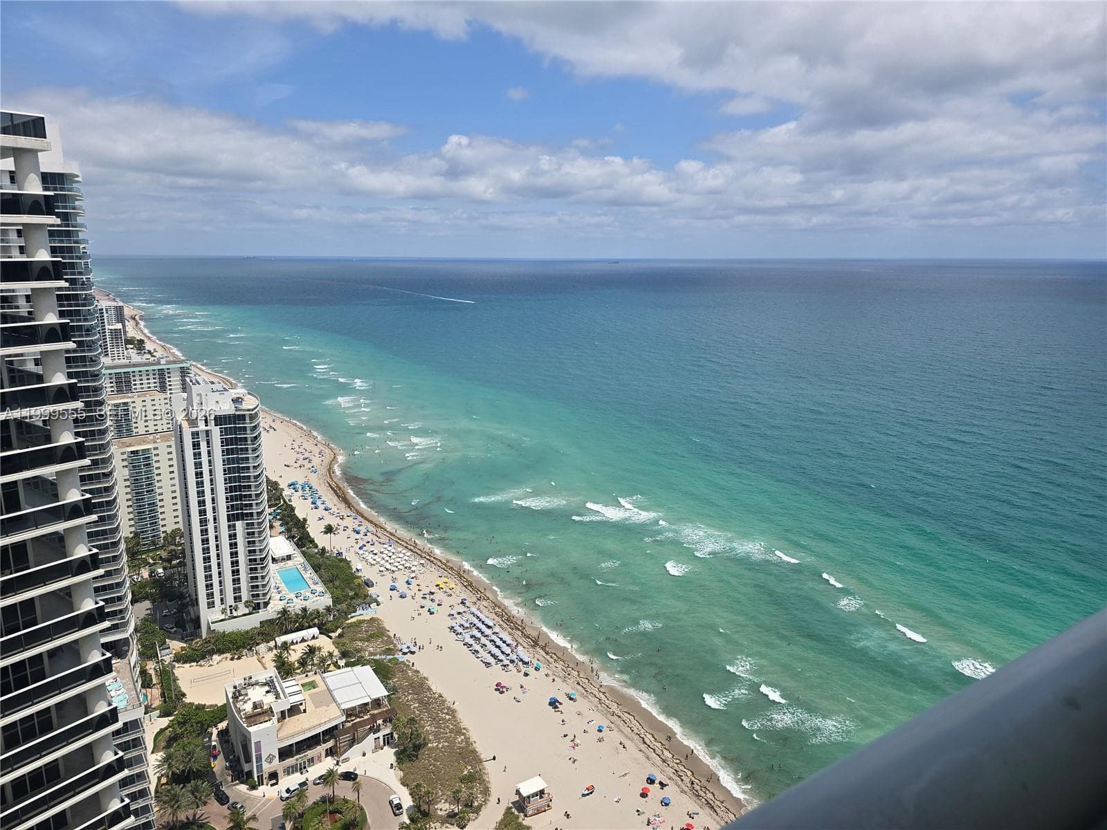 BEACH CLUB TWO CONDO · #4309 in Hallandale Beach - Photo 1