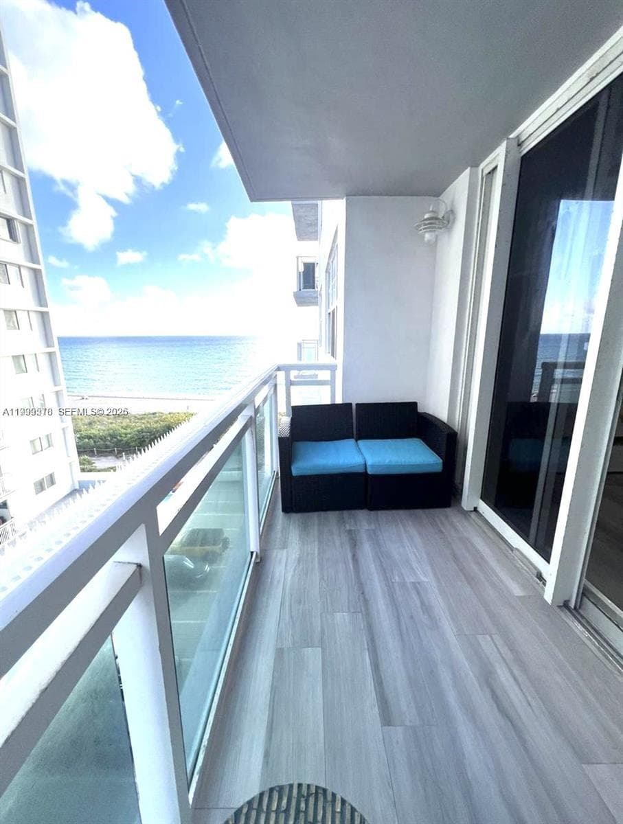 THE COLLINS CONDO · #806 in Miami Beach - Photo 14