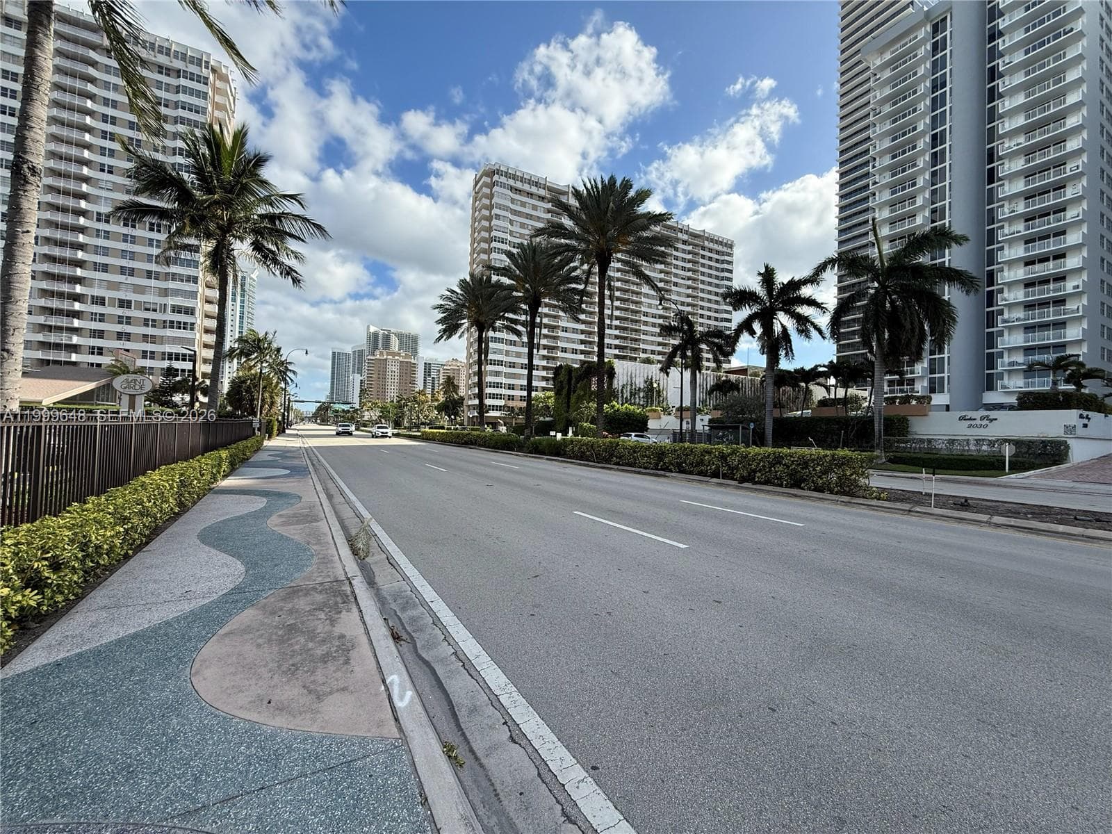 00 · #803 in Hallandale Beach - Photo 33