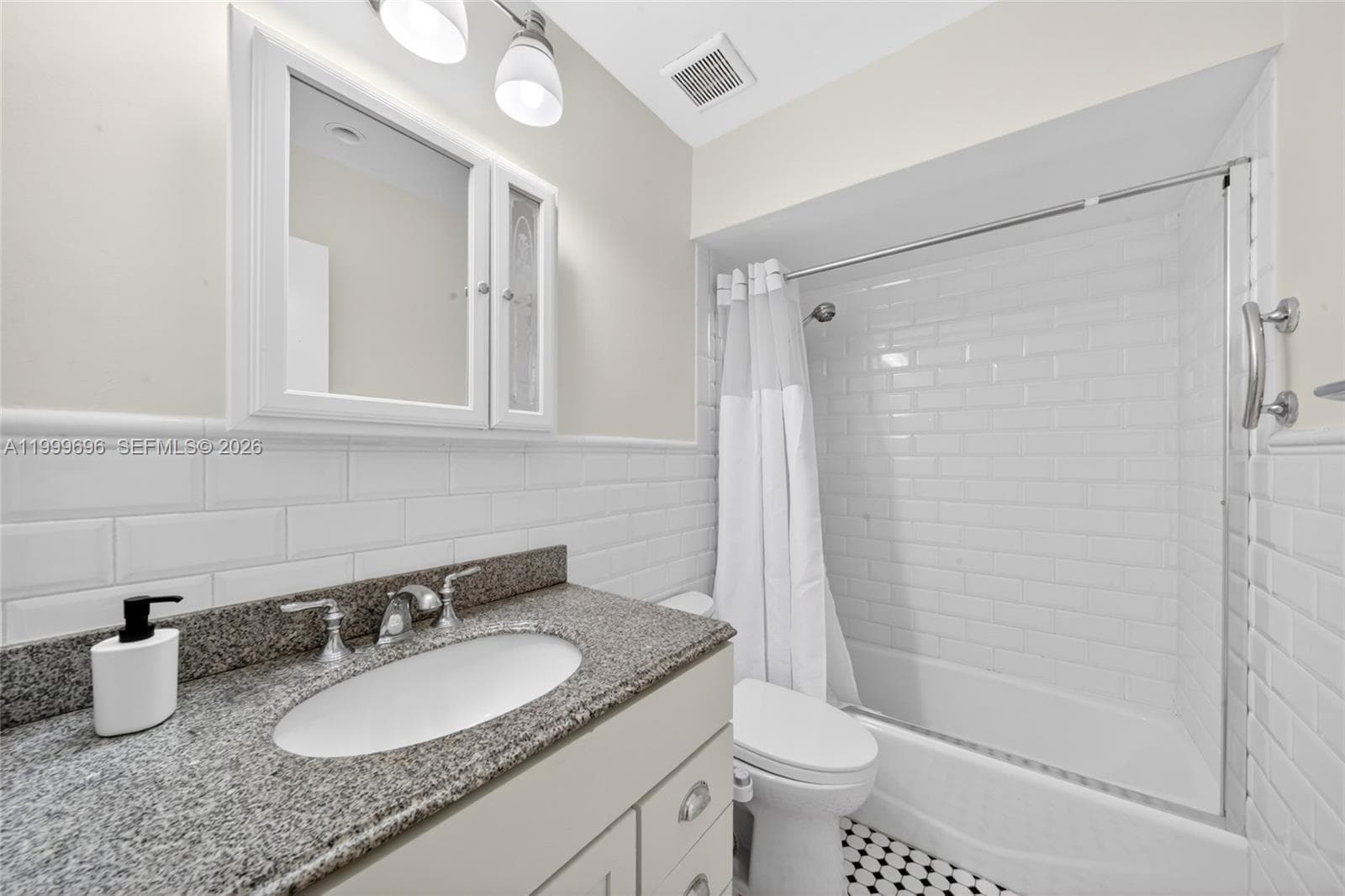 ADMIRAL FARRAGUT CONDO · #108 in Coral Gables - Photo 16
