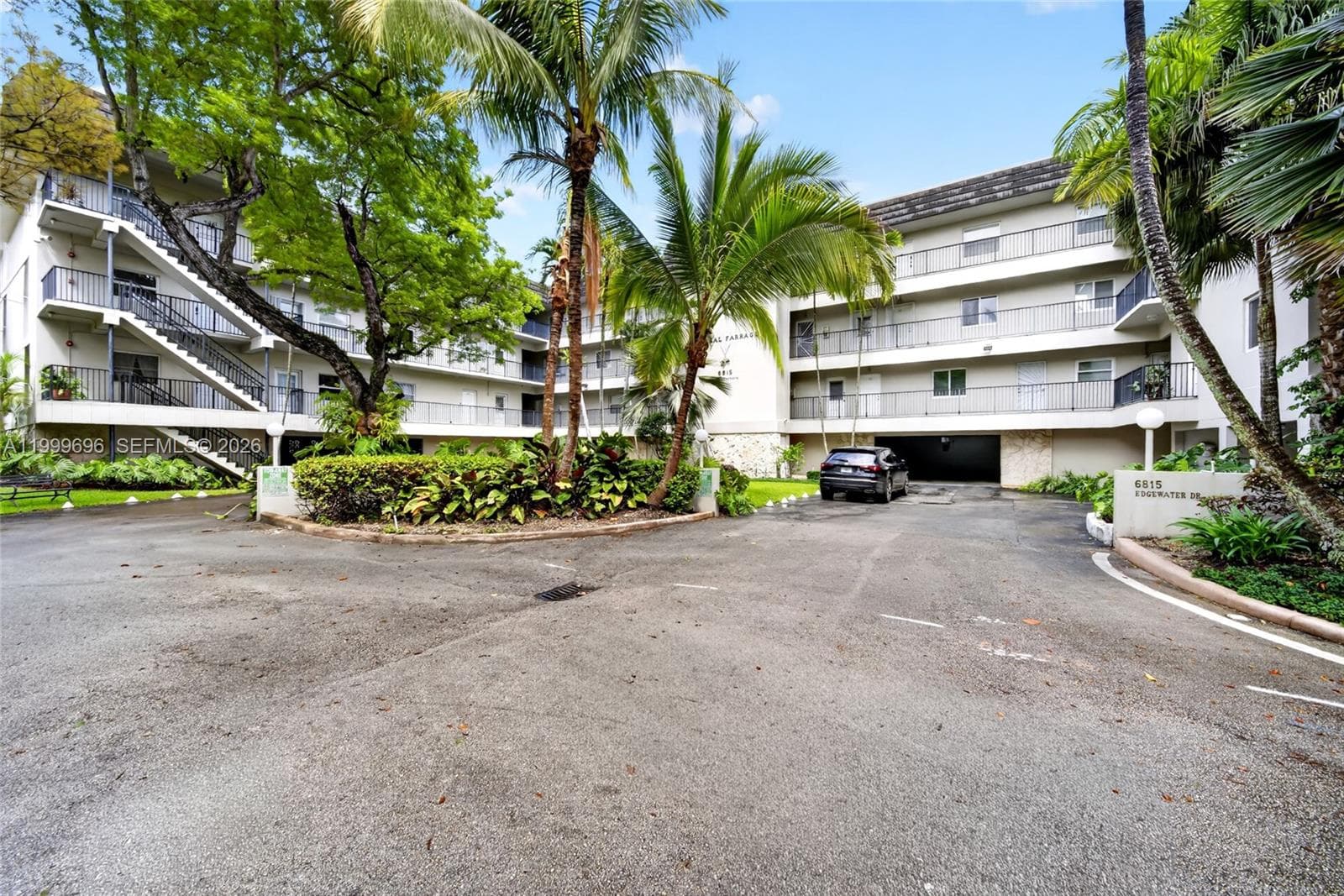 ADMIRAL FARRAGUT CONDO · #108 in Coral Gables - Photo 22