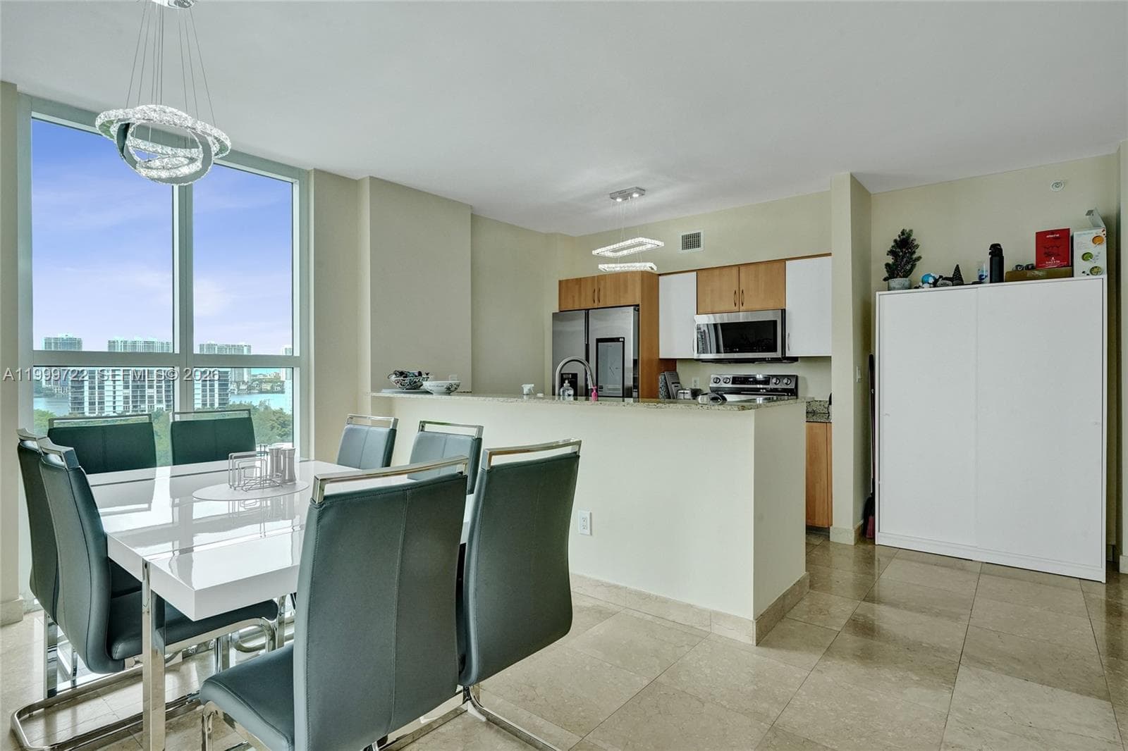 King David · #1202 in Sunny Isles Beach - Photo 15