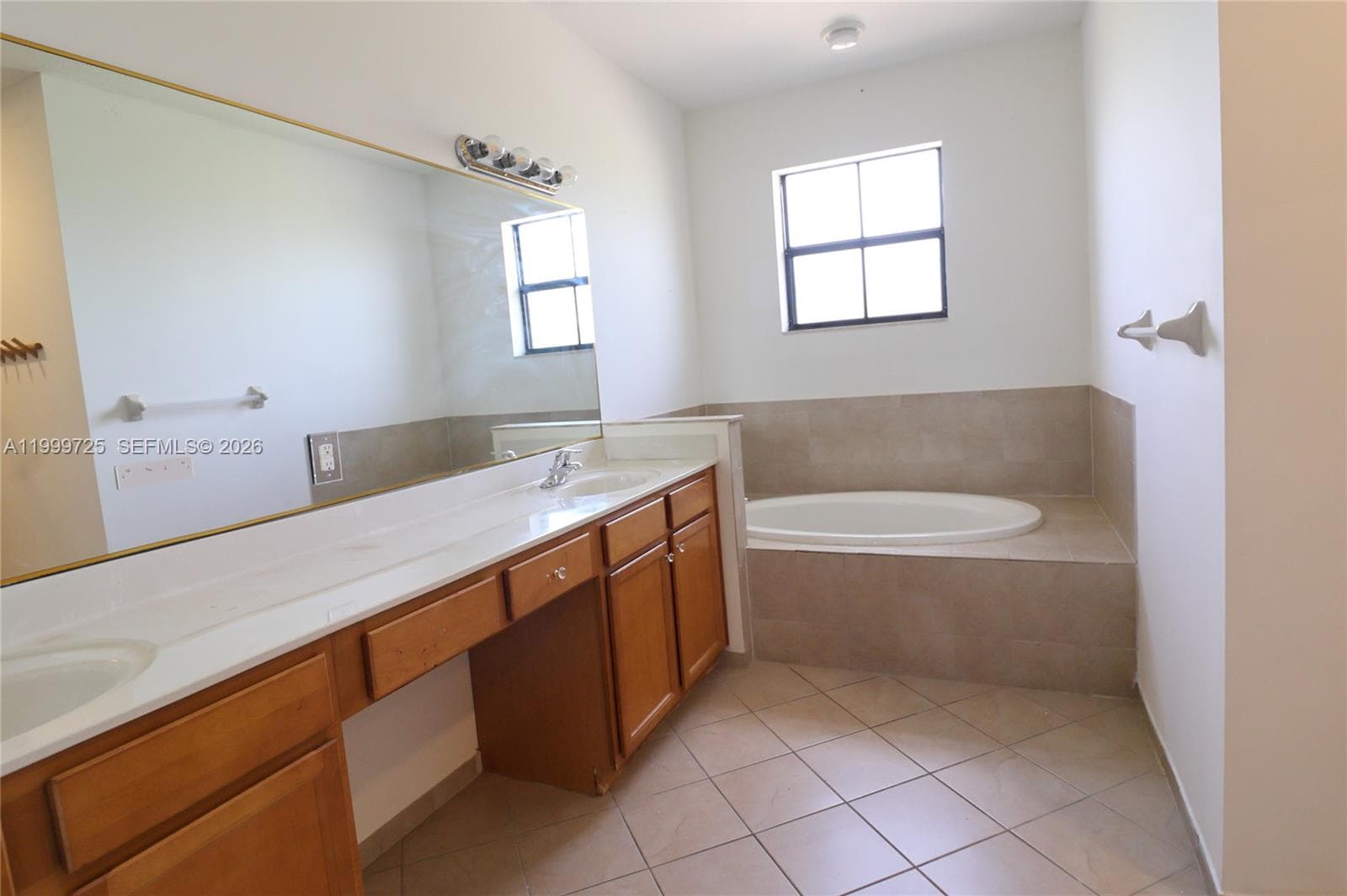 3698 SE 2nd Dr photo 38