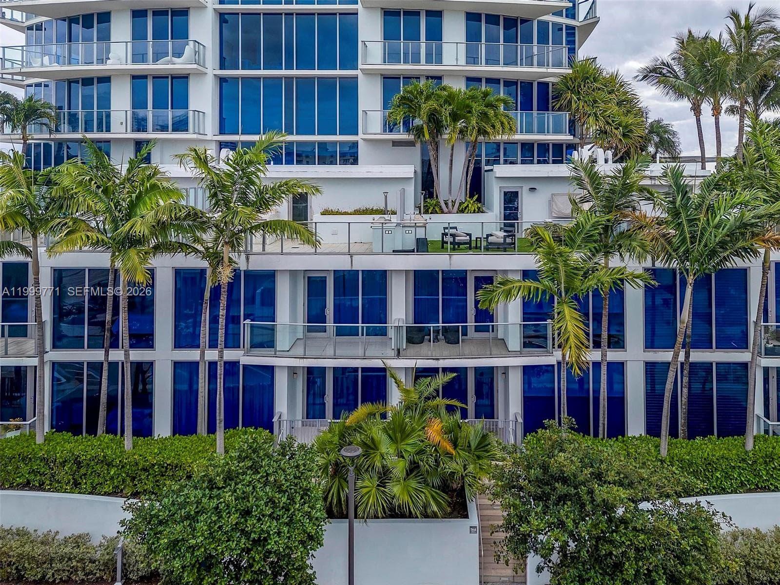 701 N Fort Lauderdale Beach Blvd #TH3 photo 3