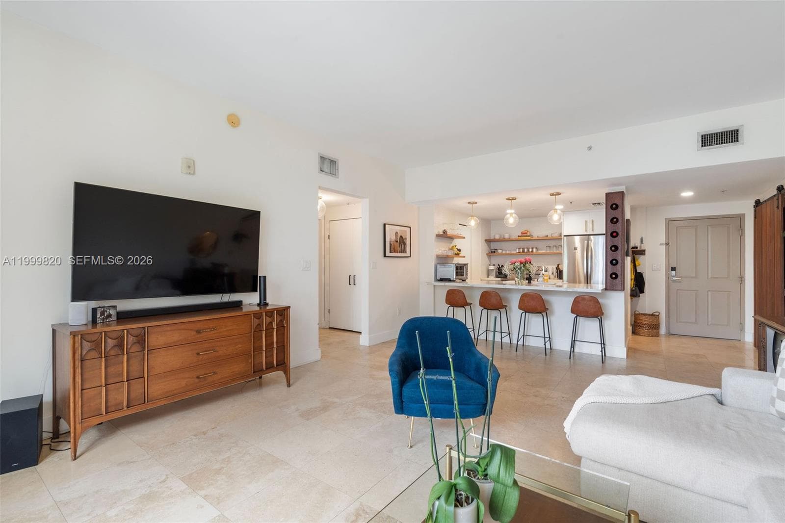 NEVIS CONDO · #406 in Miami - Photo 2