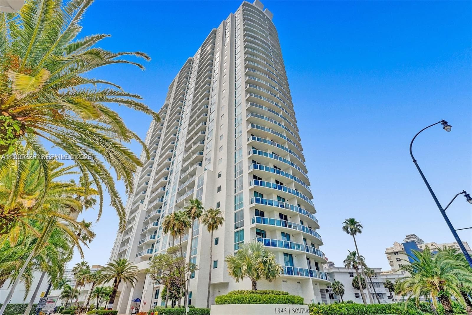 OCEAN MARINE YACHT CLUB C · #407 in Hallandale Beach - Photo 23