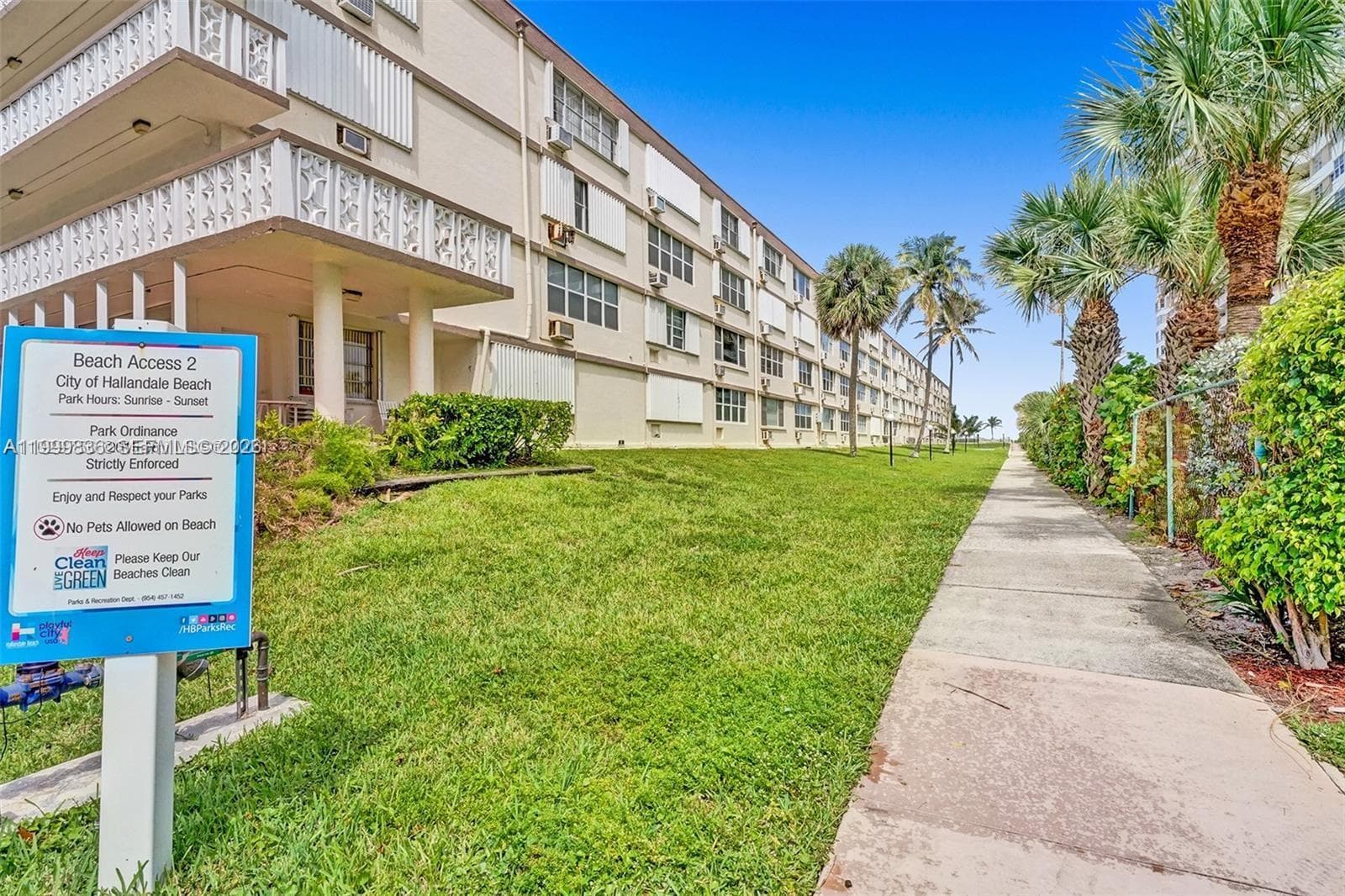 OCEAN MARINE YACHT CLUB C · #407 in Hallandale Beach - Photo 21