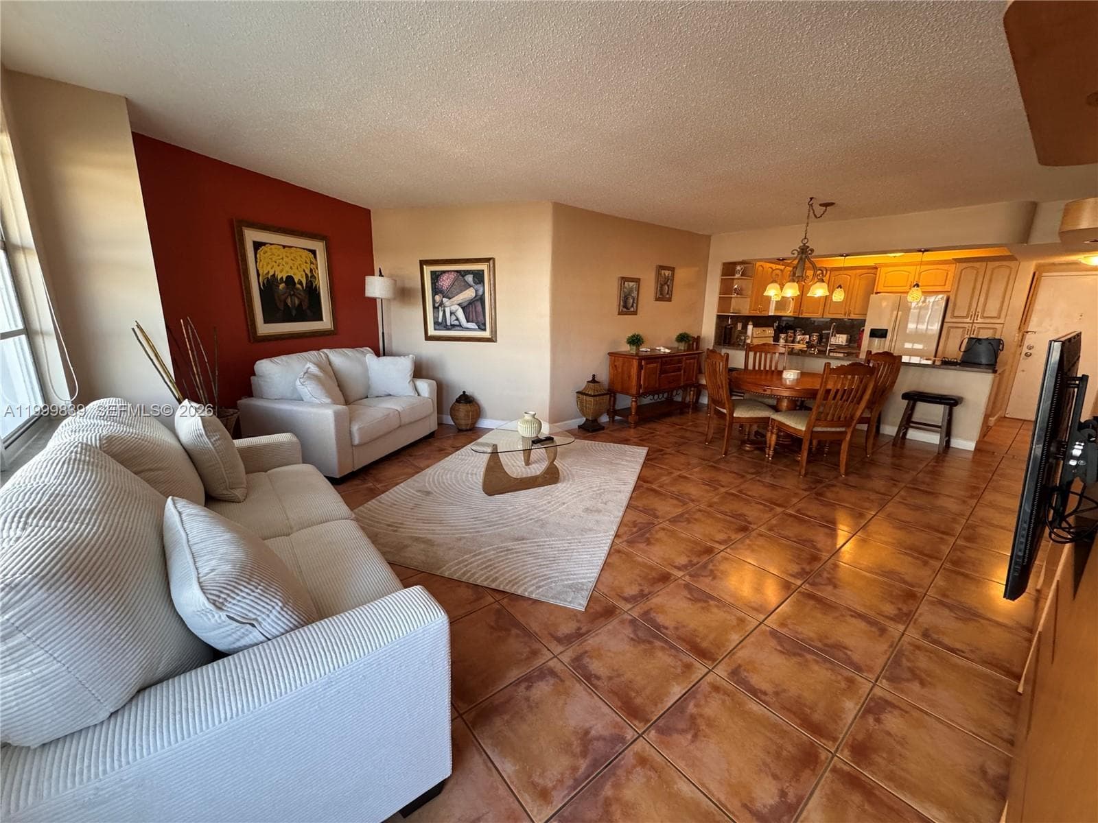 SEA AIR TOWERS CONDO · #421 in Hollywood - Photo 9