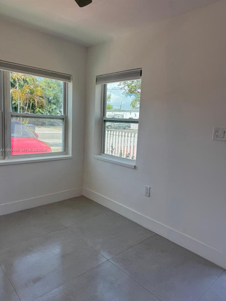 ATLANTIC SHORES DIXIE HIG · #18 in Hallandale Beach - Photo 9