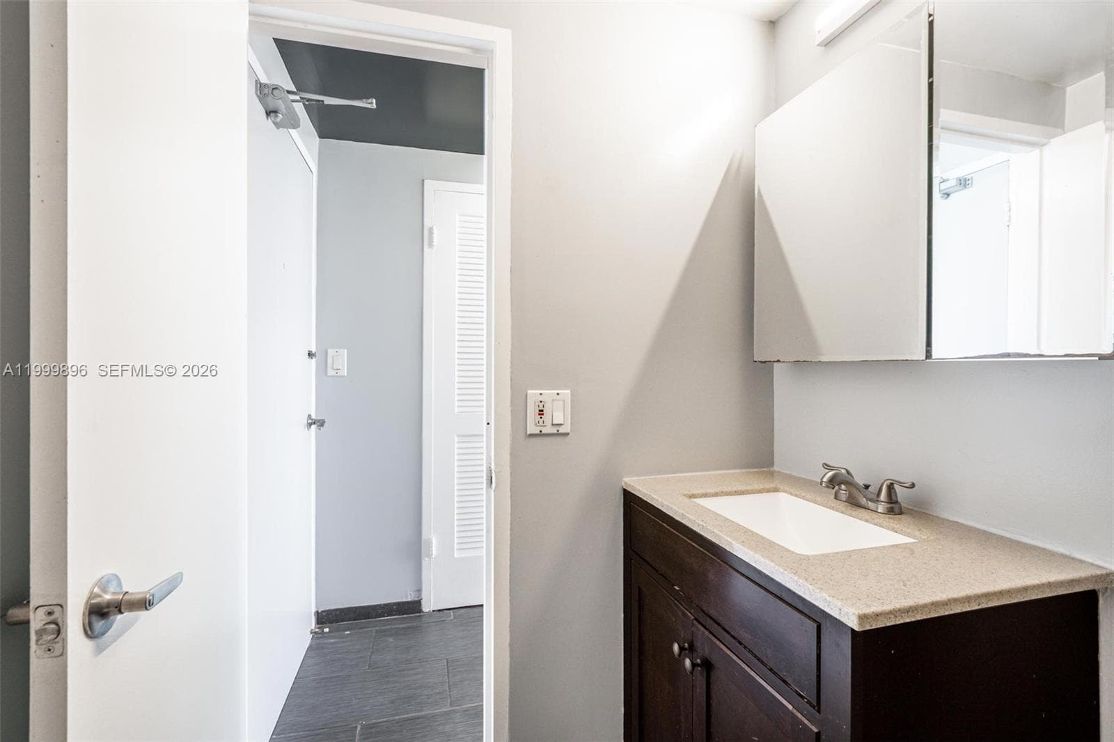 Home Tower Condo · #9F in Hollywood - Photo 16