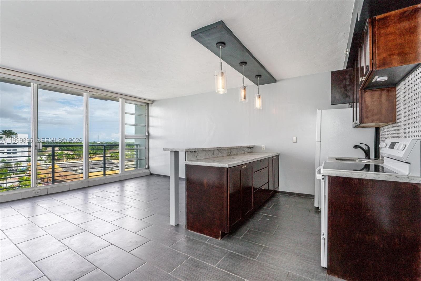 Home Tower Condo · #9F in Hollywood - Photo 8