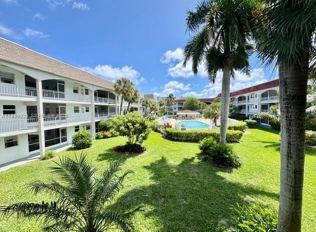 PARADISE VILLAS · #221-B in Hallandale Beach - Photo 3