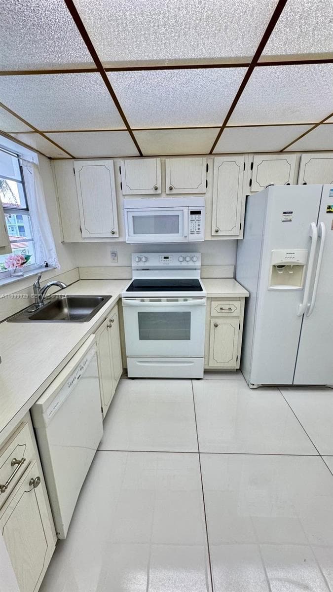 PARADISE VILLAS · #221-B in Hallandale Beach - Photo 9