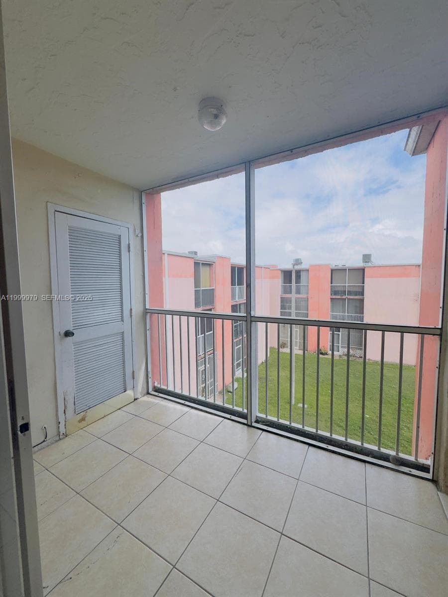 POINT SOUTH CONDO · #310 in Miami - Photo 12