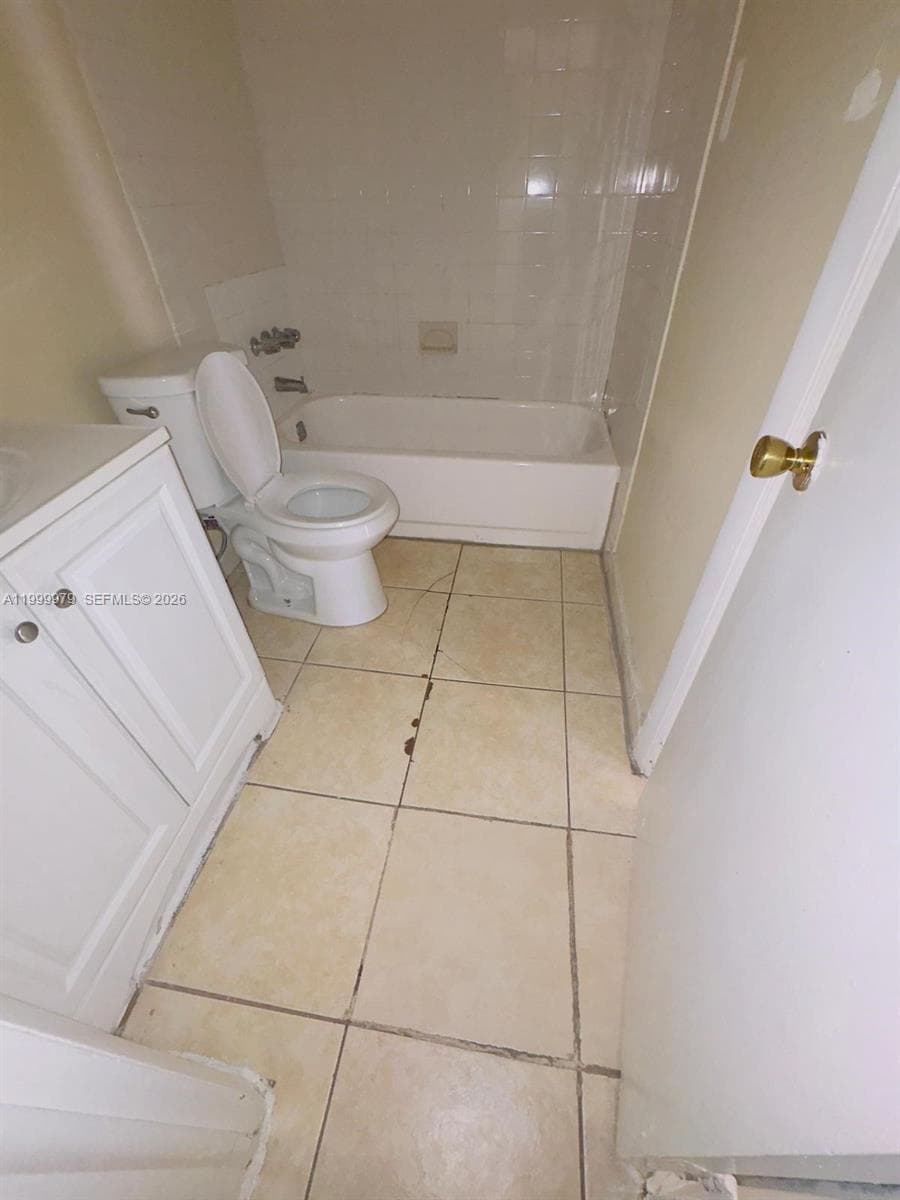 POINT SOUTH CONDO · #310 in Miami - Photo 5