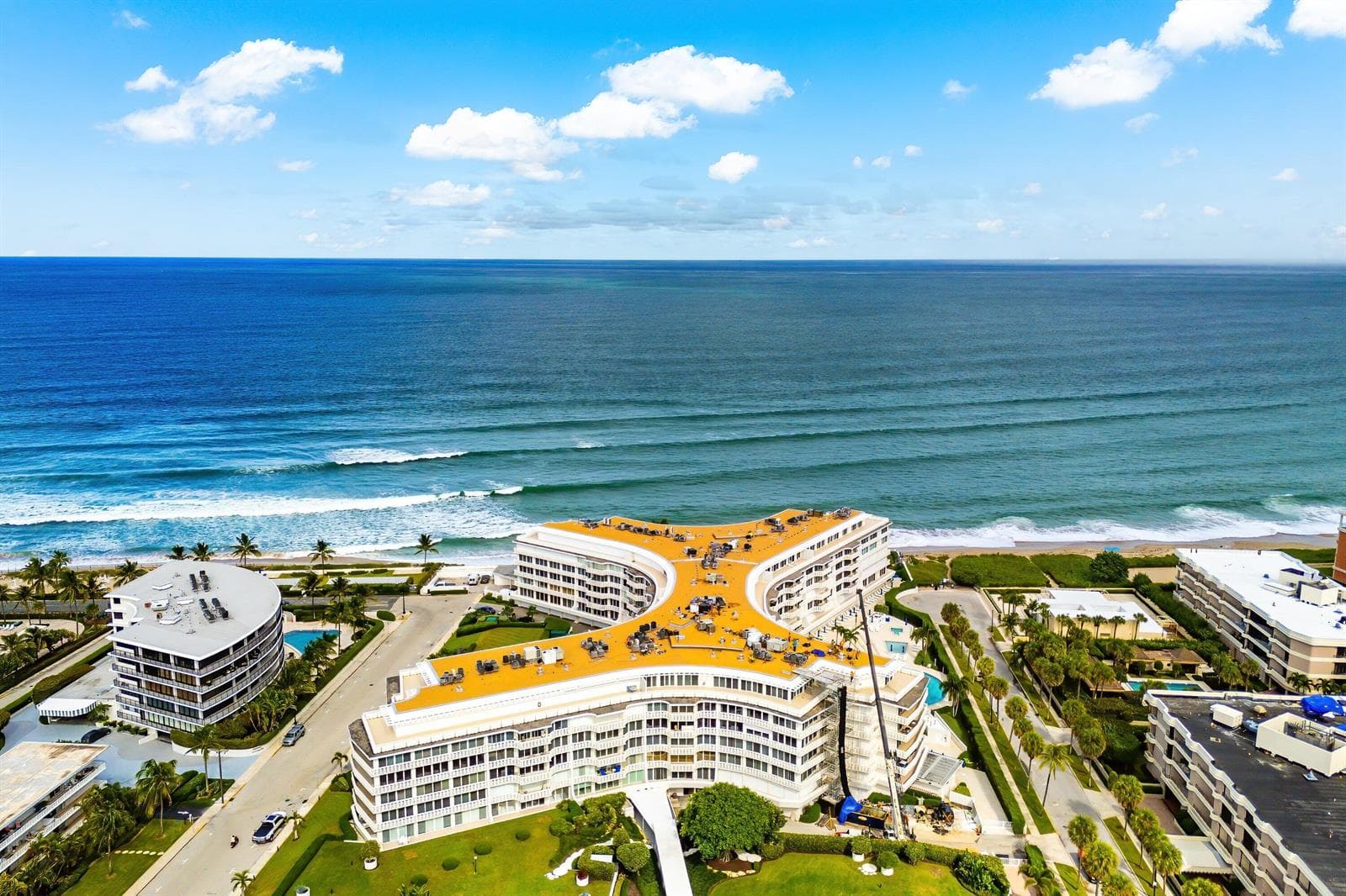 046-100SunriseAvenue-PalmBeach-FL-33480-