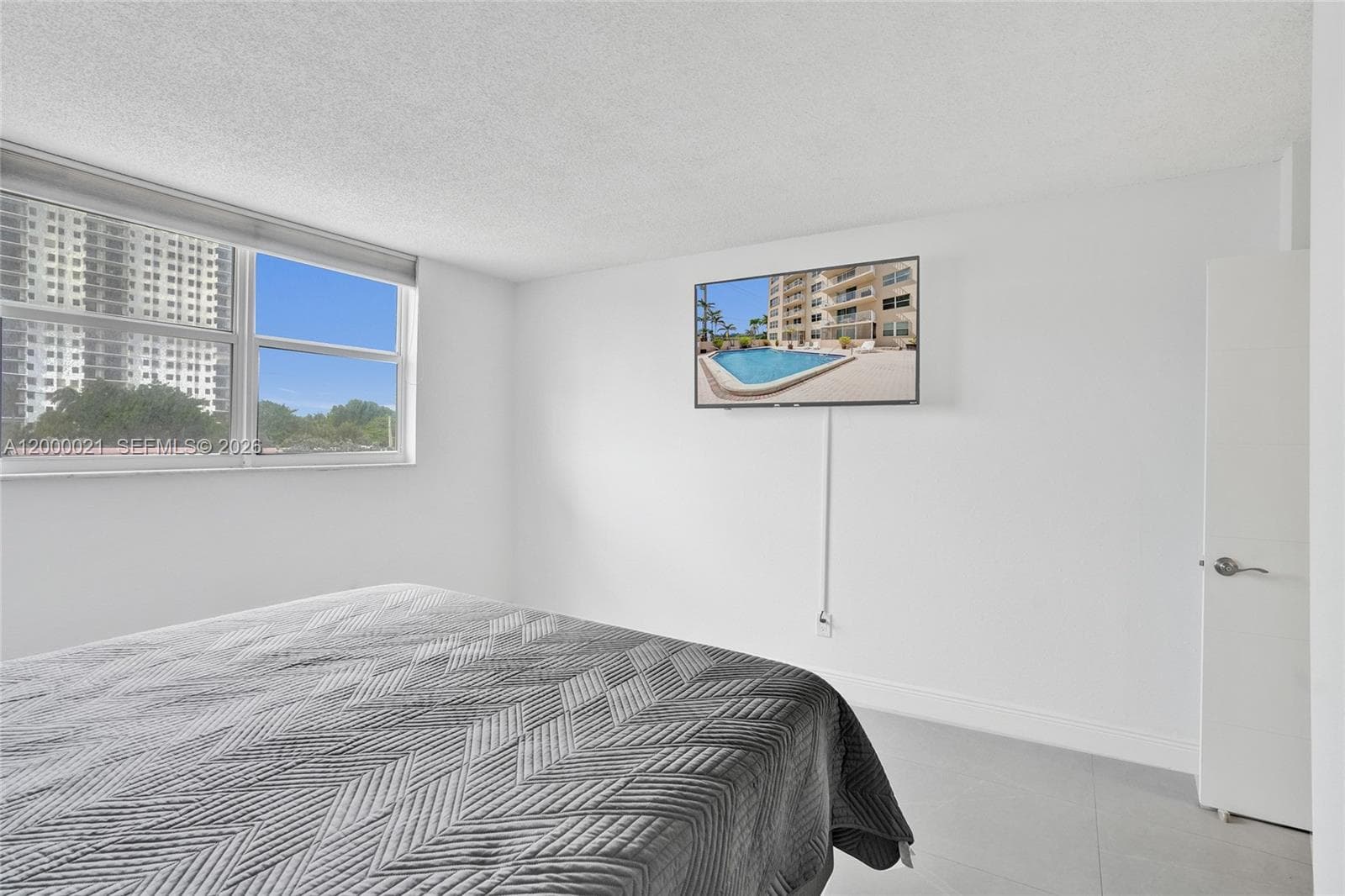 STRATFORD TOWERS · #302 in Hollywood - Photo 24