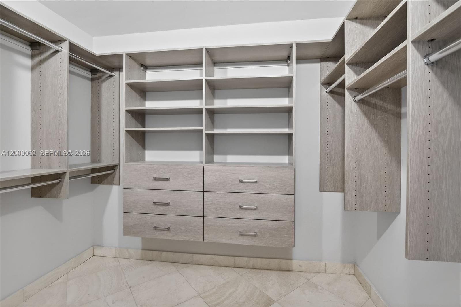 Millennium Condo · #1702 in Sunny Isles Beach - Photo 12