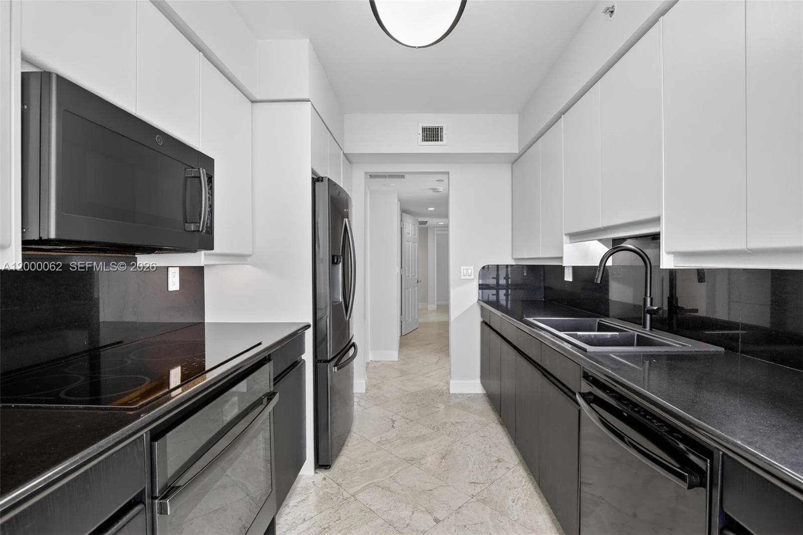 Millennium Condo · #1702 in Sunny Isles Beach - Photo 5