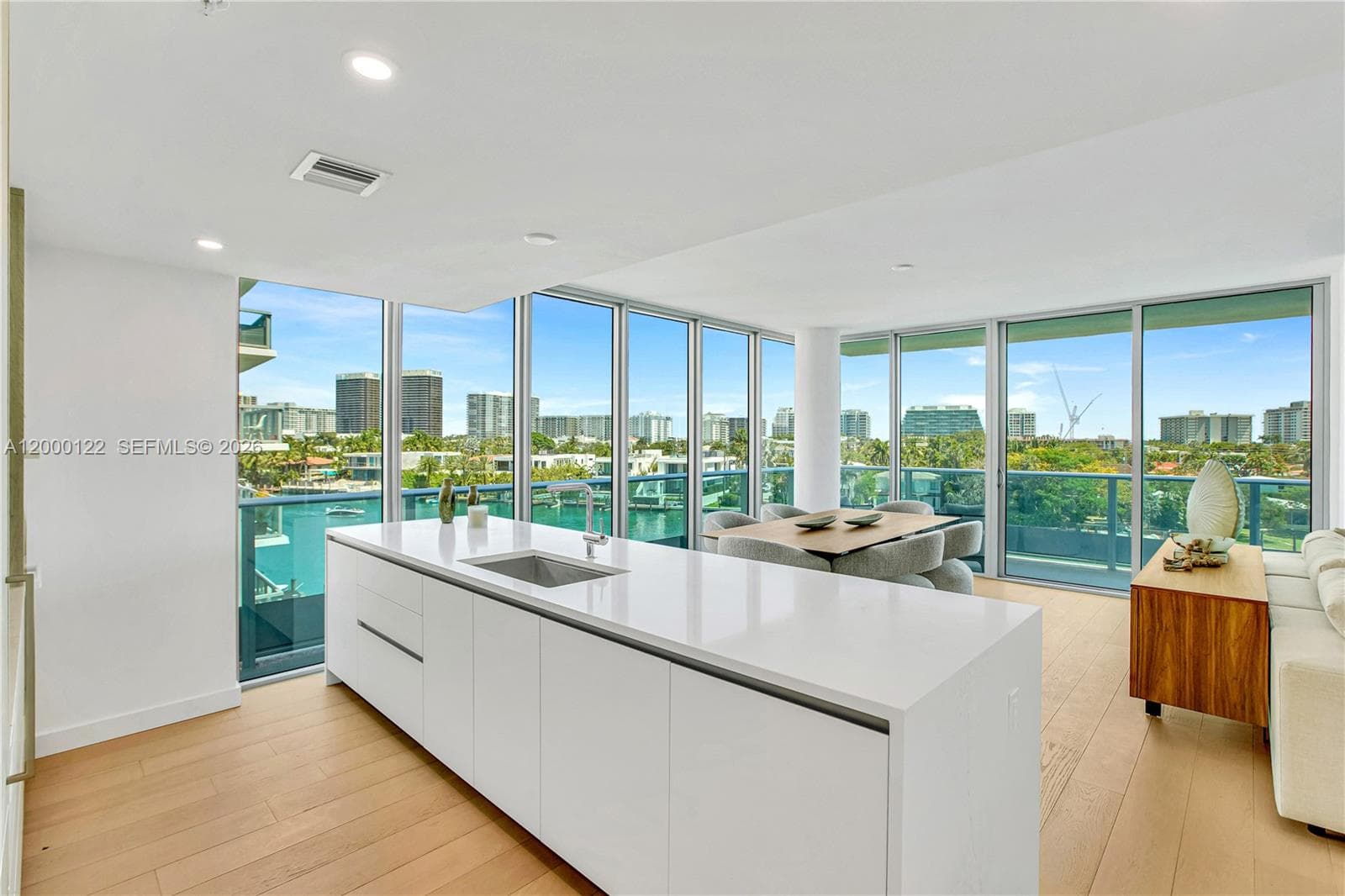 LA BAIA BAY HARBOR ISLAN · #511+512 in Bay Harbor Islands - Photo 15