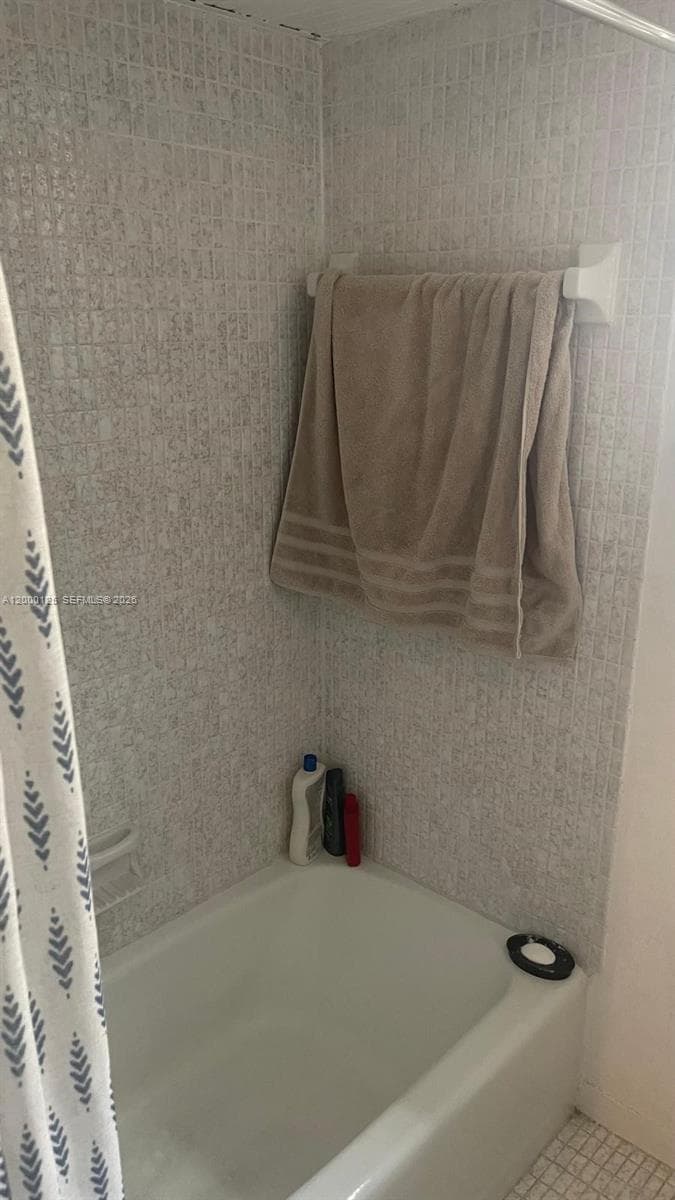 SHORES VILLAS CONDO · #8741 in Miami Shores - Photo 15