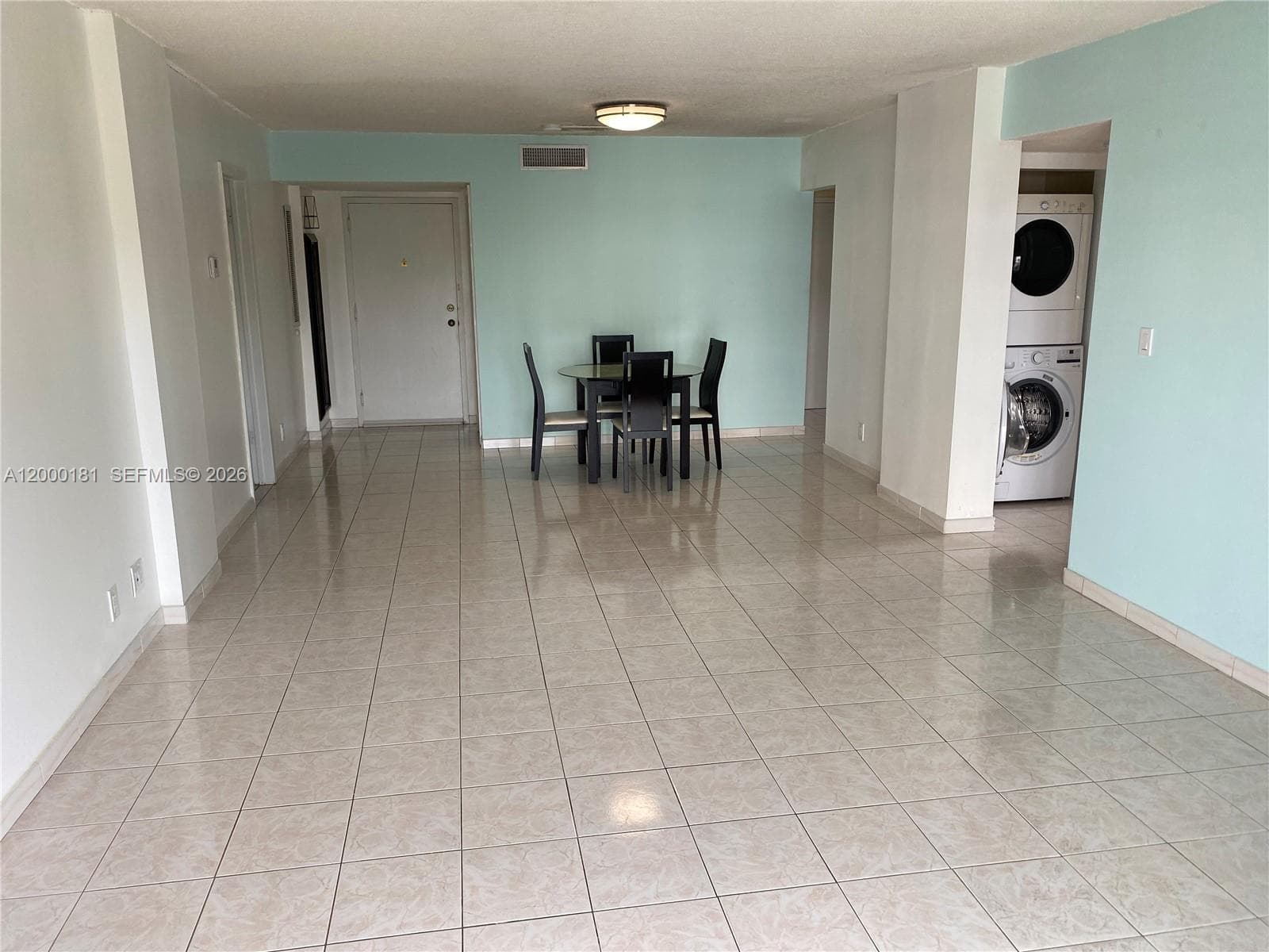 GOLDEN ISLES LAKES CONDO · #3D in Hallandale Beach - Photo 7