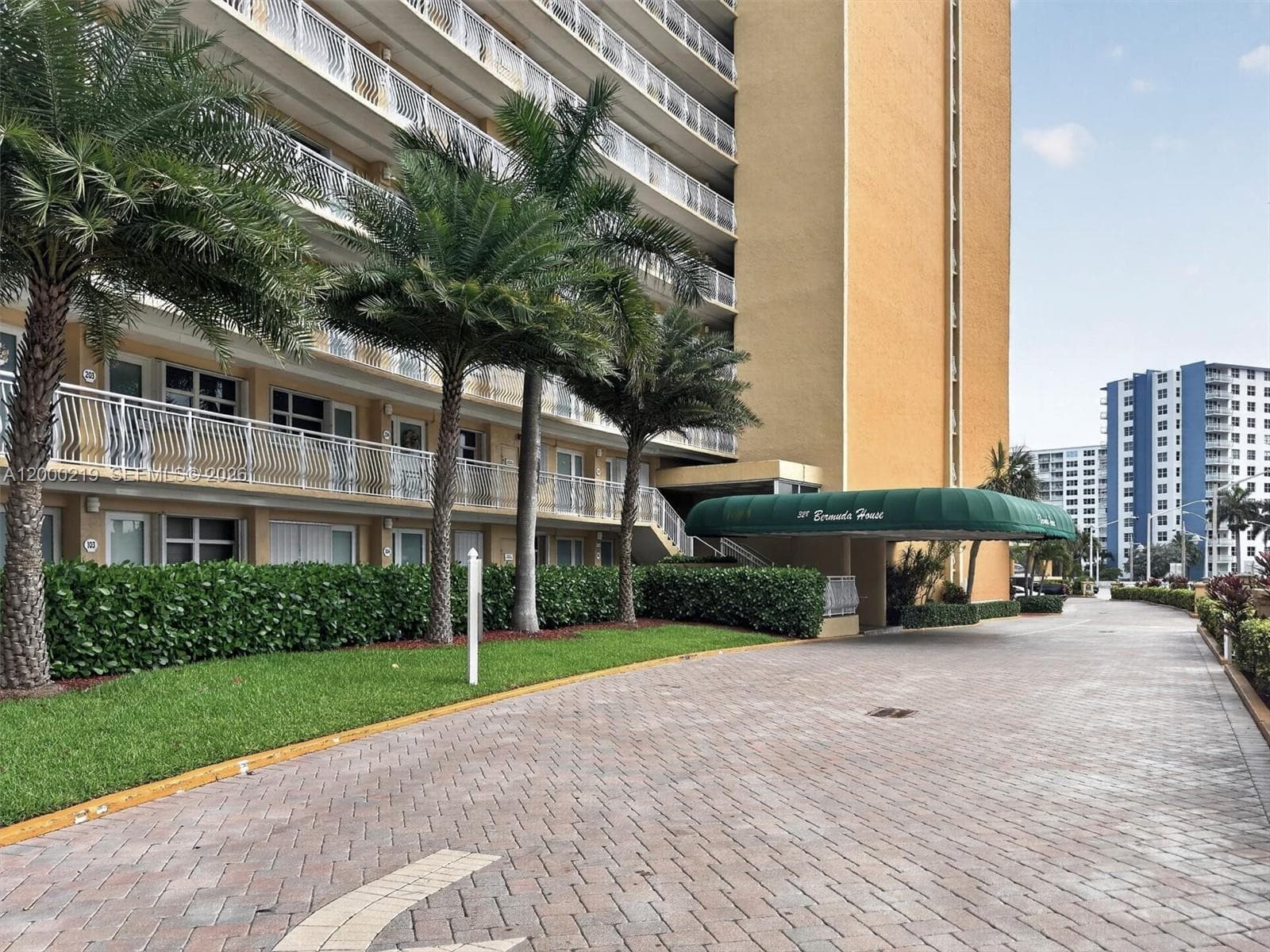 BERMUDA HOUSE CONDOMINIUM · #707 in Pompano Beach - Photo 40