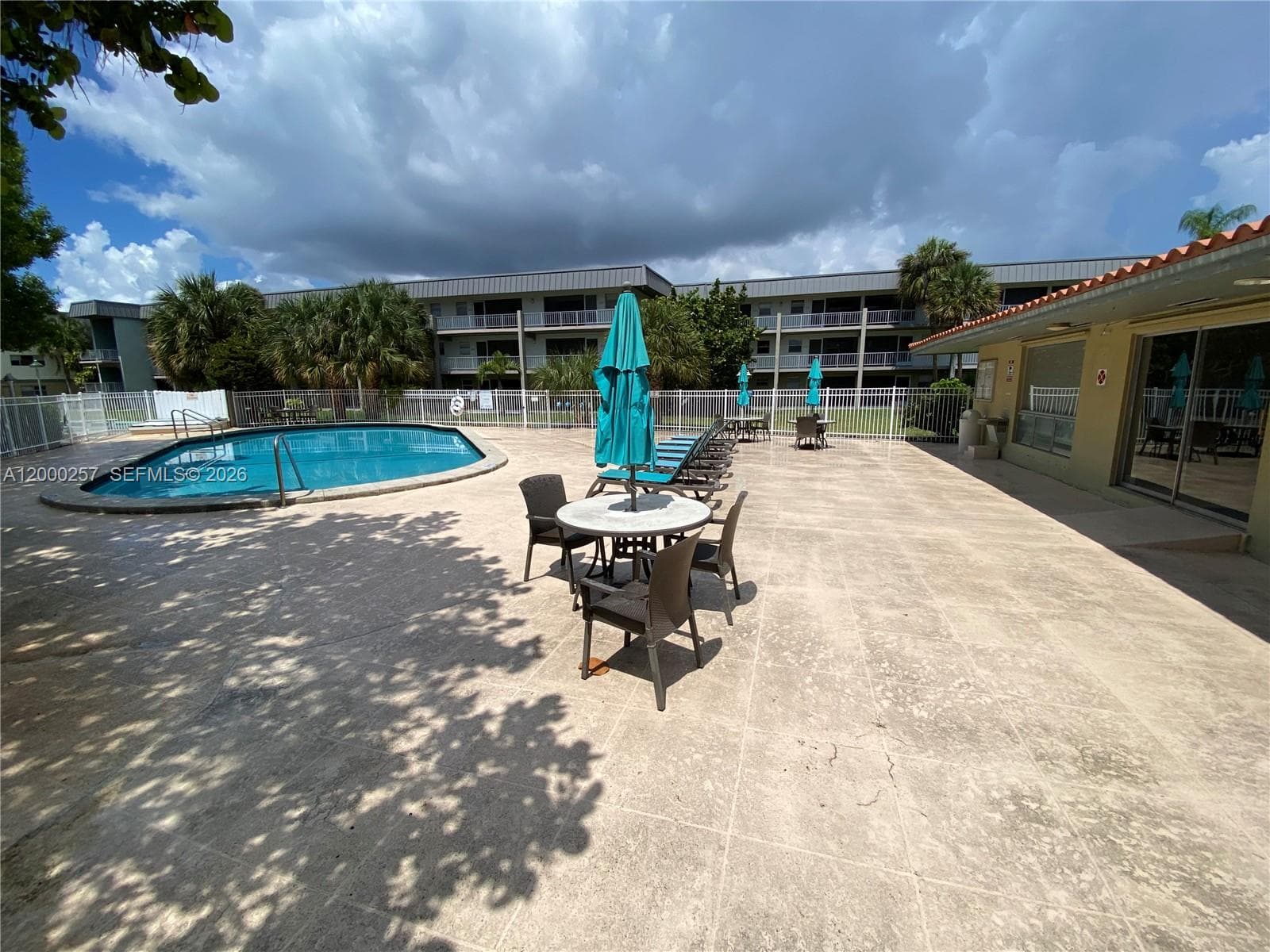 PARADISE BY THE SEA · #110 in Hallandale Beach - Photo 35