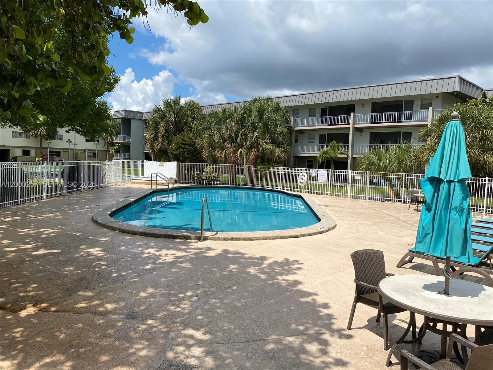 PARADISE BY THE SEA · #110 in Hallandale Beach - Photo 31