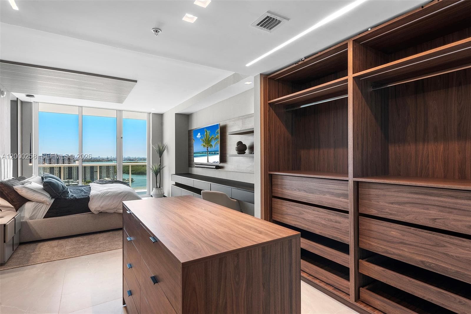400 Sunny Isles Blvd #PH-03 photo 10