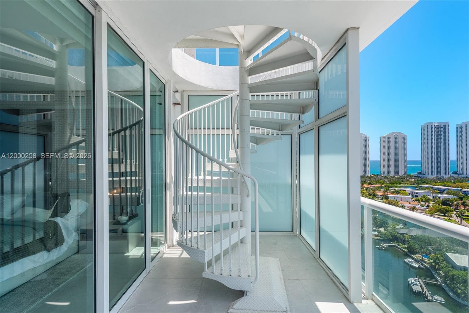 400 Sunny Isles Blvd #PH-03 photo 18