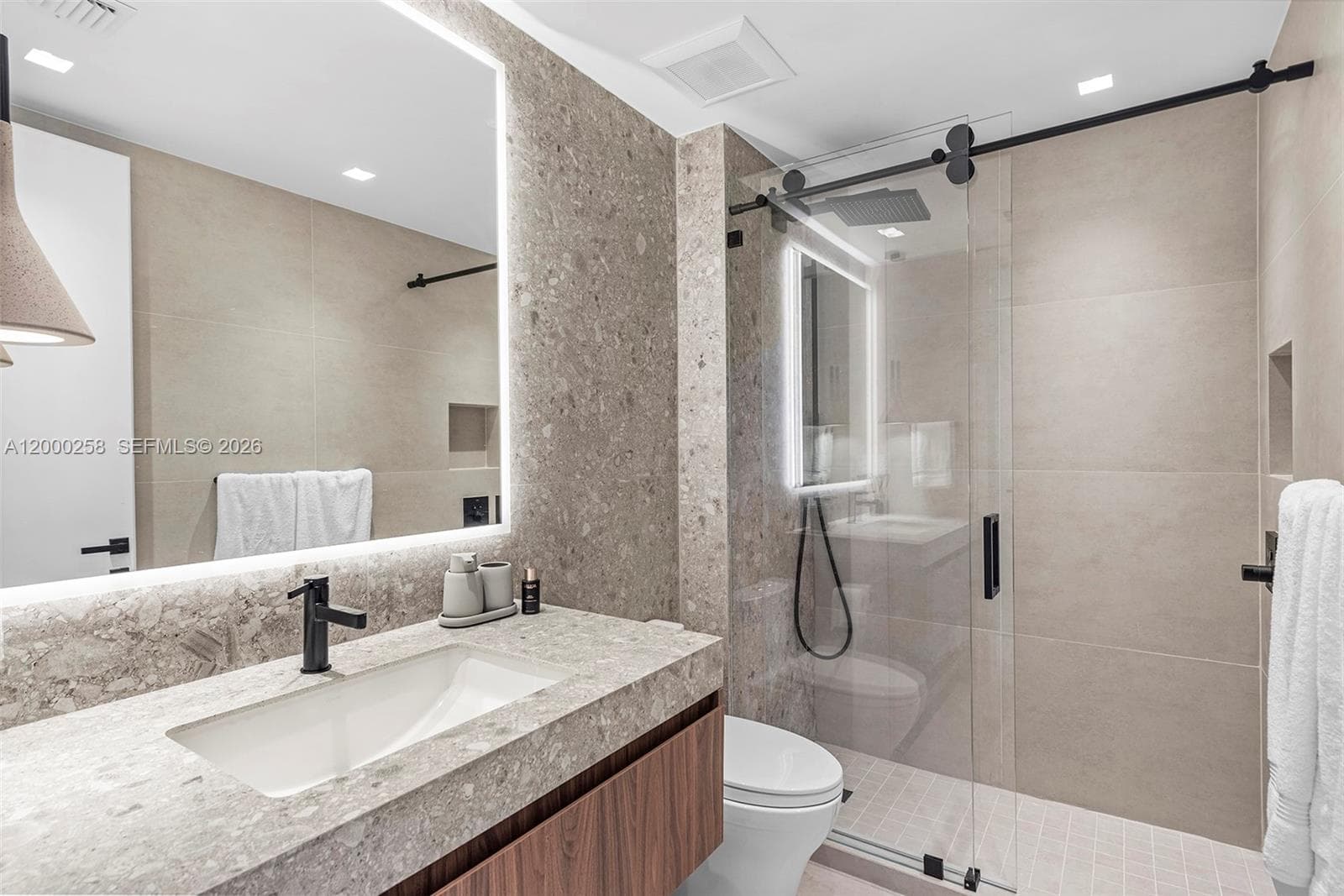 400 Sunny Isles Blvd #PH-03 photo 15