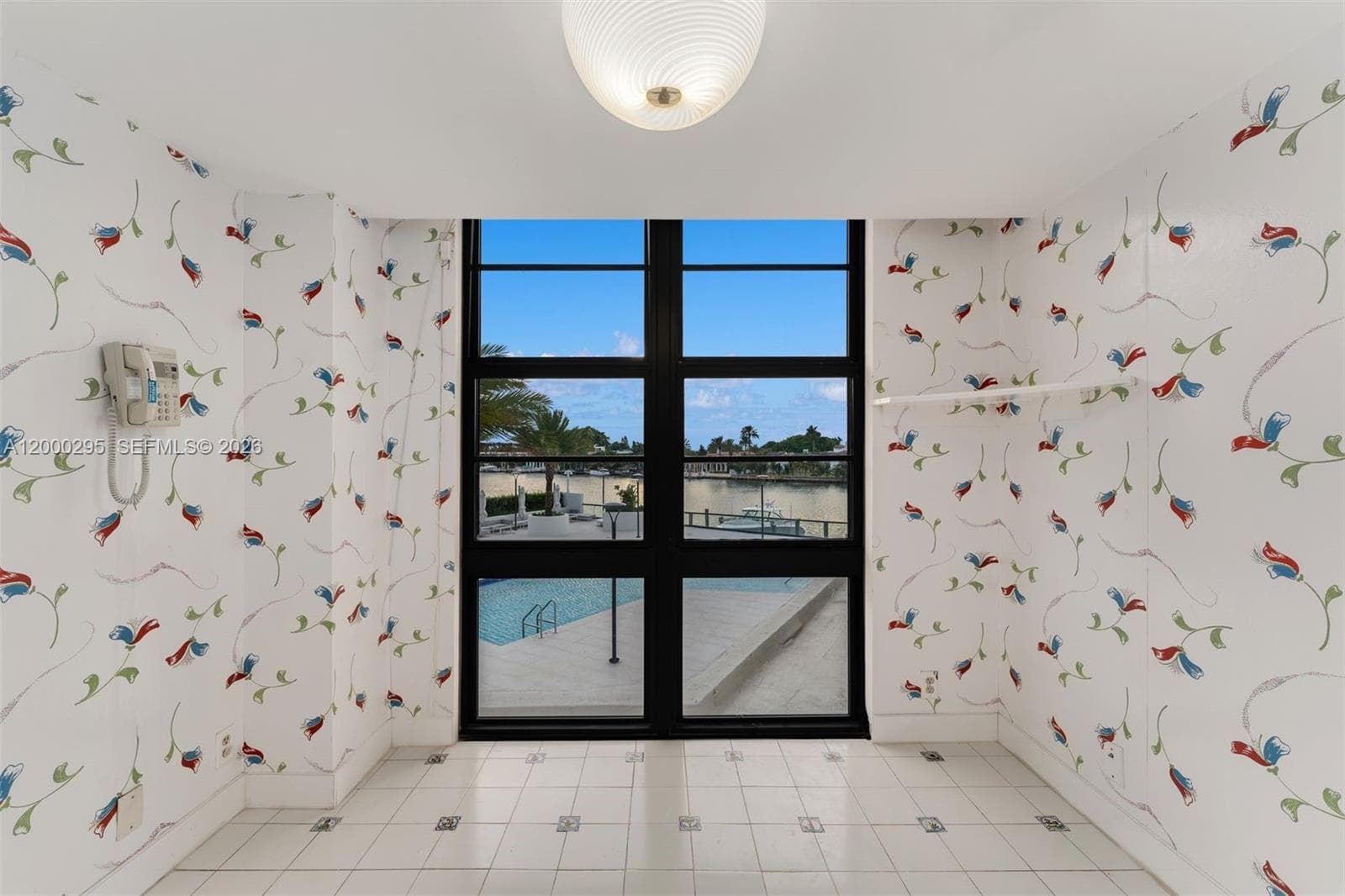 TOWERHOUSE CONDO · #304 in Miami Beach - Photo 5