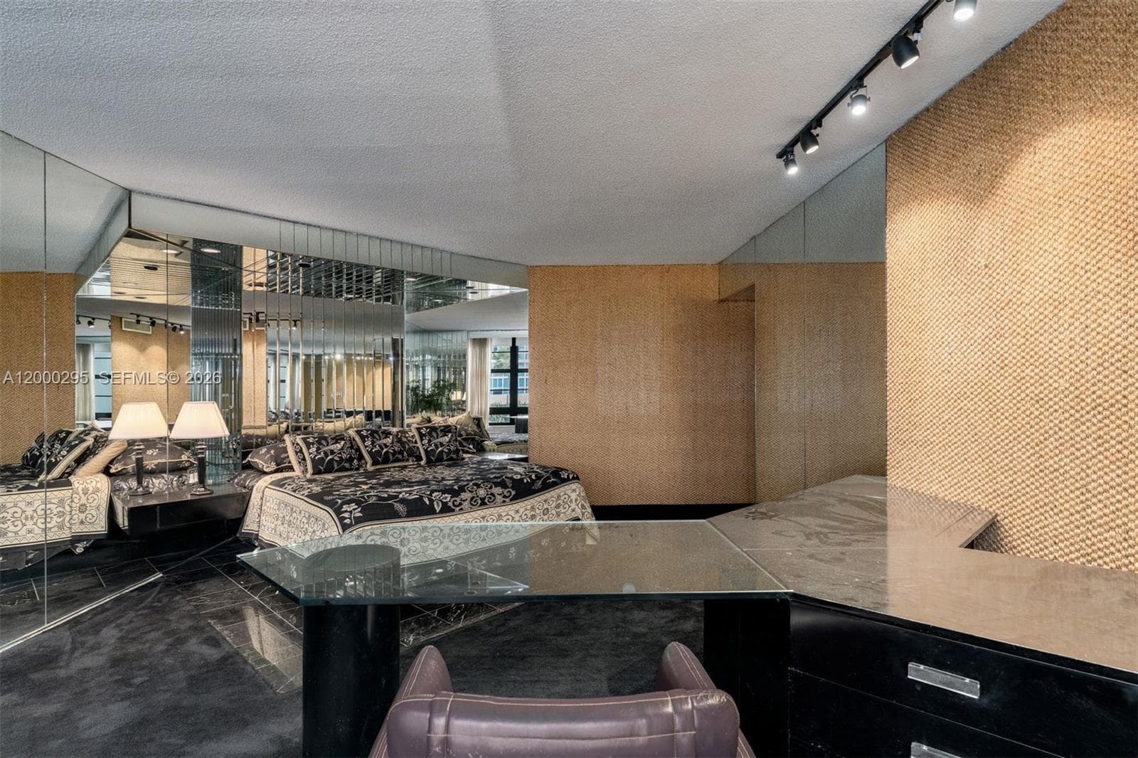TOWERHOUSE CONDO · #304 in Miami Beach - Photo 10