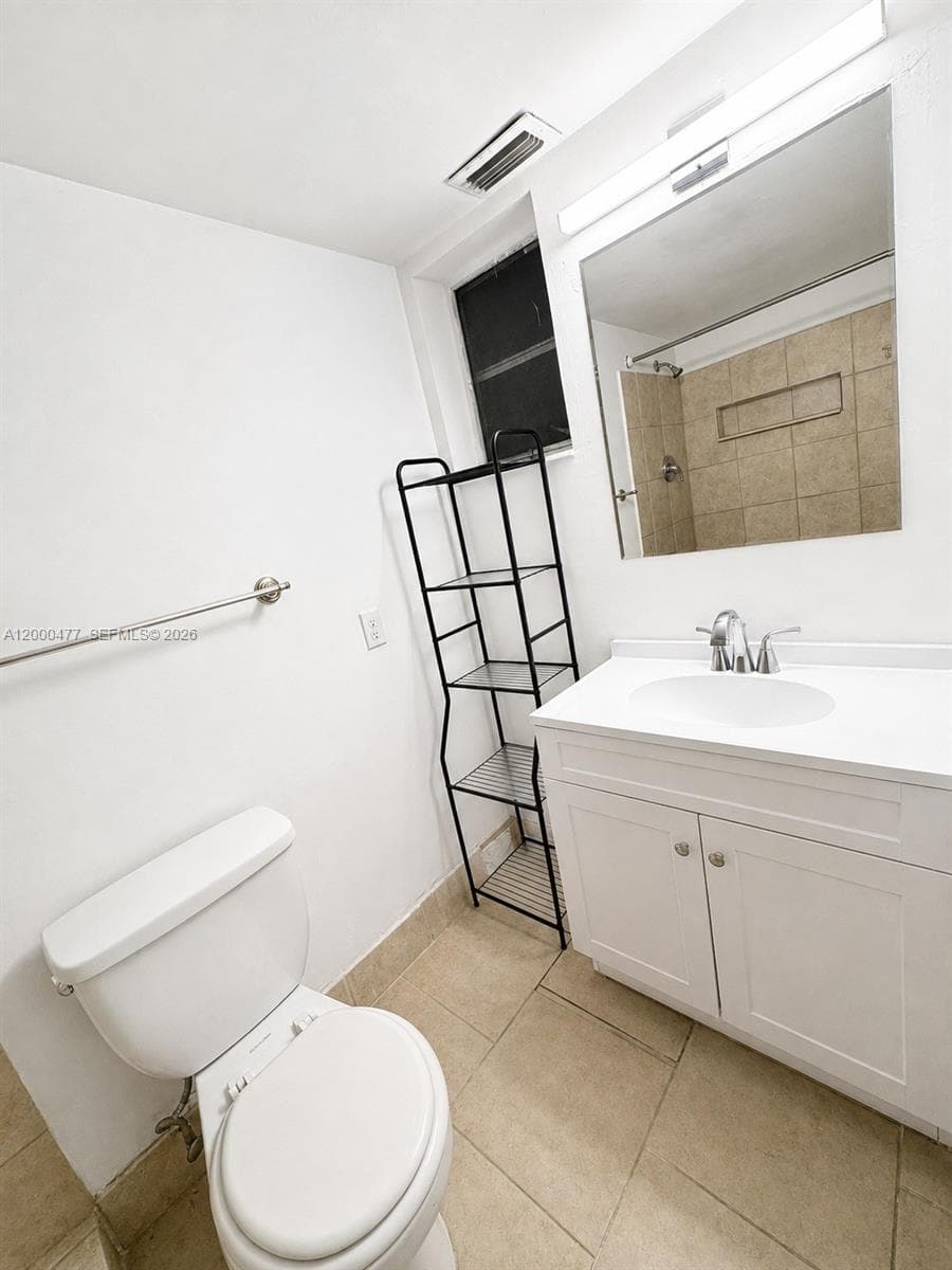 SKY LAKE GARDENS NO 1 CON · #103 in Miami - Photo 16