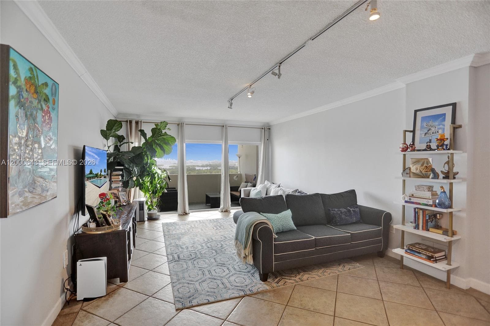 Arlen House Condo · #PH10 in Sunny Isles Beach - Photo 3